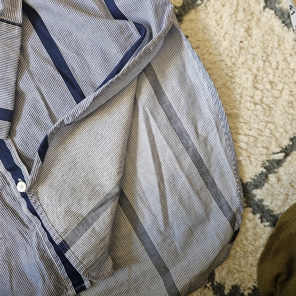 Madewell stripped button down tunic size medium - Picture 8 of 8